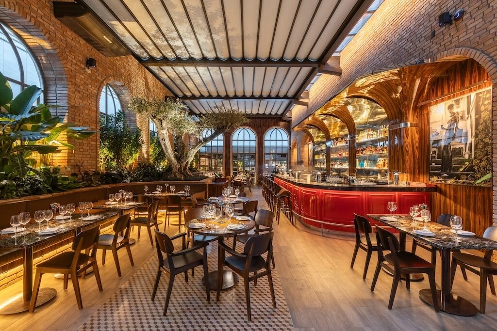 São Paulo Il Carpaccio Restaurant | Furniture Manufacturer